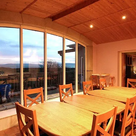 Direct Seaview. Perfect For Groups- 5 Km To *